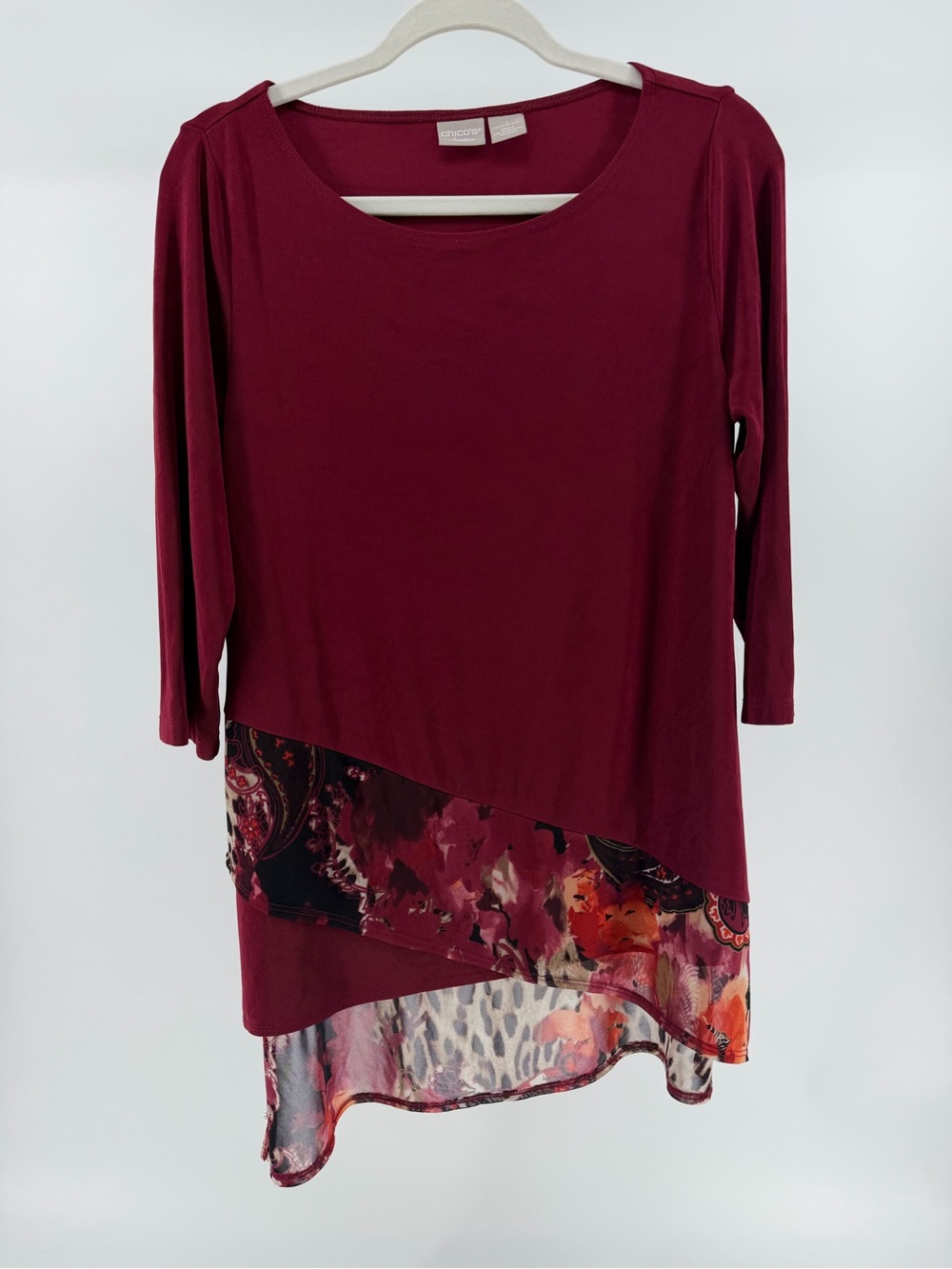 Chico's Travelers Burgundy Asymmetrical Printed Hem Tunic Top, Women's Medium
